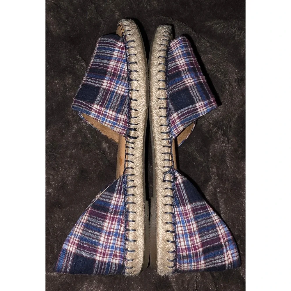 Born Drilles Blue Red Plaid Espadrille Flats Open Toe Sandals 6.5M